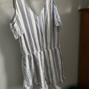 American Eagle Romper
